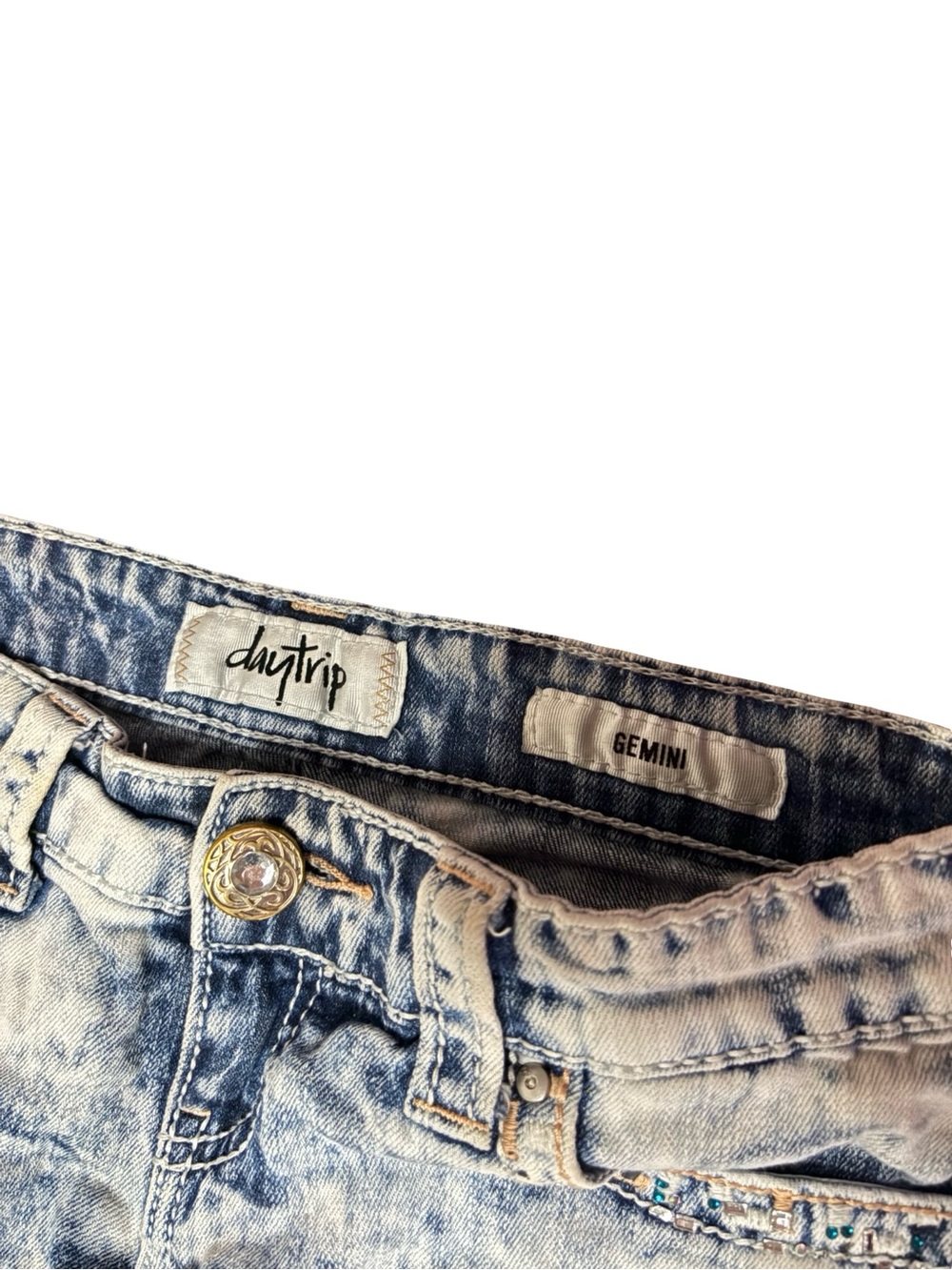 Daytrip Gemini Low Rise Acid Wash Bedazzled Shorts - Picture 4 of 5